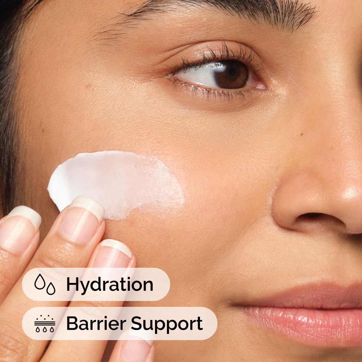 natural-moisturizing-factors-ha-p8 ord-natural-moisturizing-factors-ha-model-application-with-benefits.jpg
